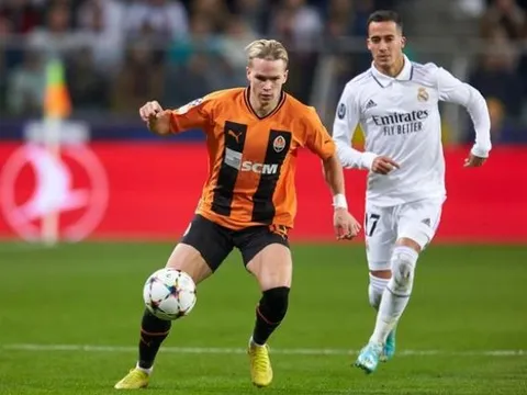 "Một cầu thủ mà Arsenal không thể bỏ qua"