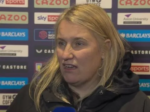 Phản ứng của HLV đội nữ khi Chelsea sa thải Potter