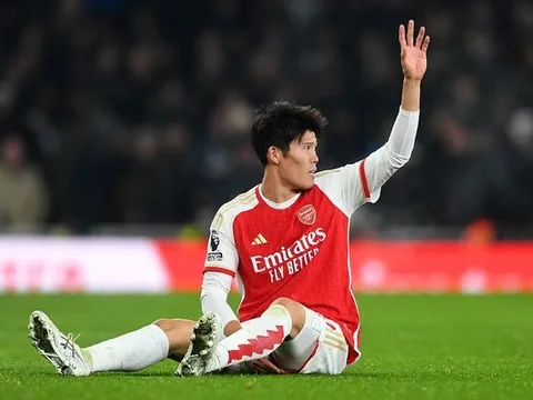 NÓNG! Diễn biến mới chấn thương của Tomiyasu, quá sốc cho Arsenal