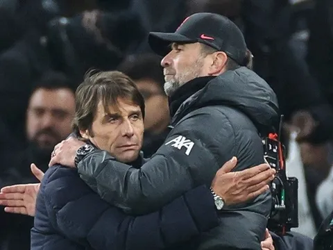 'Họ có một HLV ưu tú nên có thể vào top 4 cùng Liverpool, Chelsea, City'