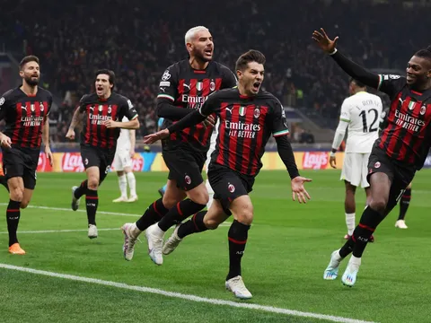2 cầu thủ bị chỉ trích trong thất bại của Tottenham