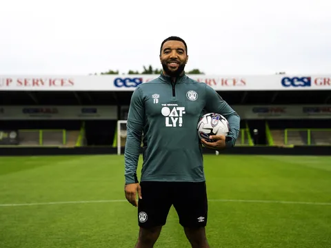 CHÍNH THỨC! Troy Deeney bị trảm chỉ sau 6 trận đấu