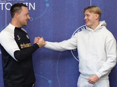 Xác nhận! Chelsea ký hợp đồng với "Cole Palmer mới"