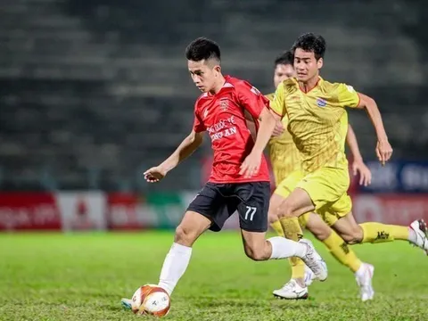 Lê Thanh Phong: Chân sút nội hàng đầu các giải chuyên nghiệp Việt Nam