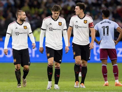 "Tôi vẫn không bị thuyết phục bởi M.U vì trận đấu kỳ quặc đó"