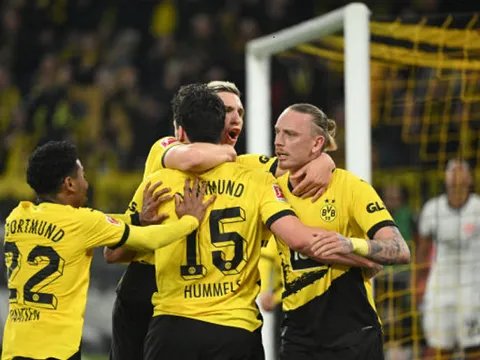 Thắng bản lĩnh Frankfurt, Dortmund đòi lại vị trí top 4
