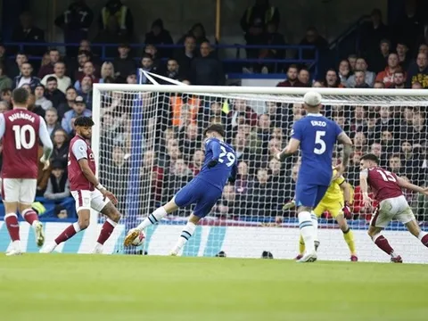 Thua trận, Chelsea có thống kê xấu hổ