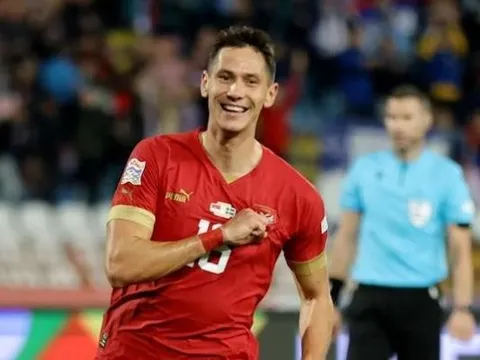 Xavi: "Chúng tôi sẽ ngăn chặn Vinicius bằng cách nào?"