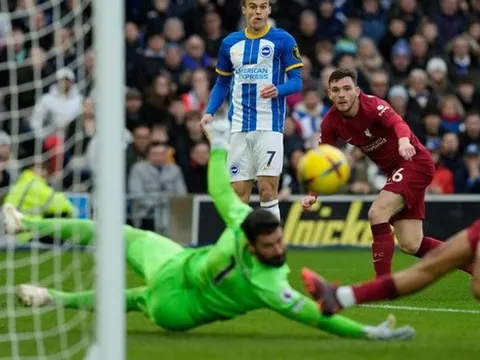 5 điểm nhấn Brighton 3-0 Liverpool: Nỗi ác mộng Mitoma; The Kop giương cờ trắng