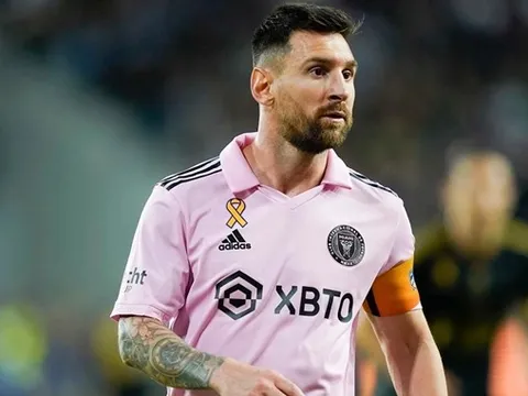 FIFA đã quá “ưu ái” Lionel Messi?