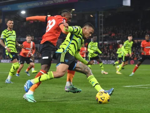 Gabriel Jesus đã tự cứu chính mình