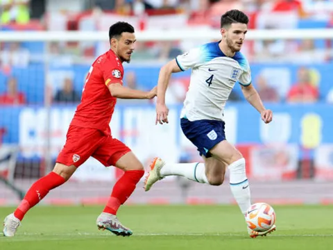 Bất ngờ với Declan Rice!