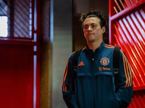 Đội hình kết hợp Argentina - Croatia: Trung vệ trăm củ, 2 'M10' vĩ đại