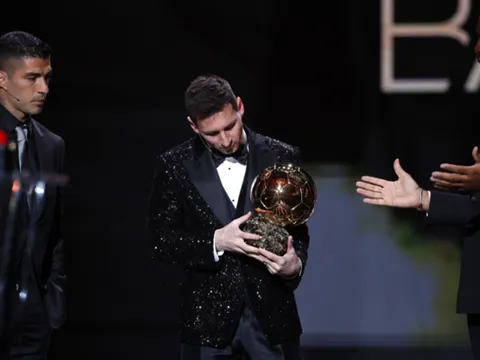 Klopp lại gặp sao quả tạ