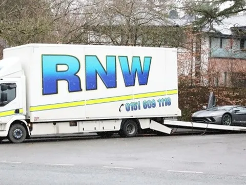 Bayern "toang" hàng thủ sau chấn thương nặng của Coman