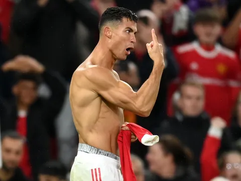 Everton bán rẻ mục tiêu trong mơ của M.U