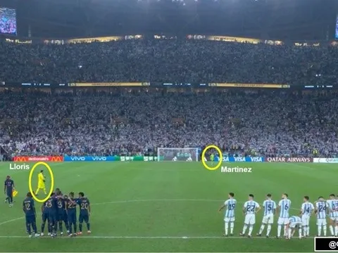 Ten Hag sẽ không mắc lại sai lầm chuyển nhượng của M.U: "Bạn chỉ đang đốt tiền"