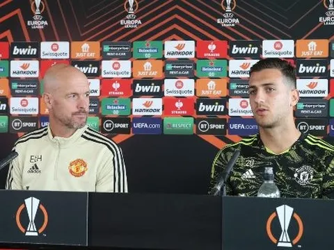 "Thật đáng sợ khi Rashford vượt qua Ross Barkley"