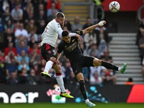 Ange Postecoglou lên tiếng về chấn thương của trò cưng