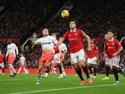 Harry Kane lấy huyền thoại Manchester United làm hình mẫu