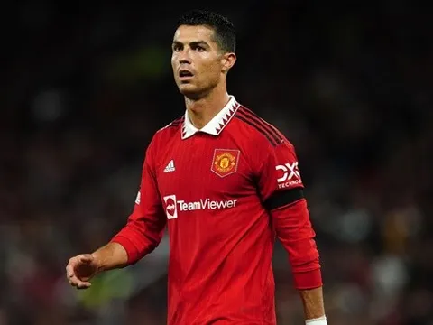 "Tôi sẽ rất ngạc nhiên nếu Ronaldo cập bến Stamford Bridge"