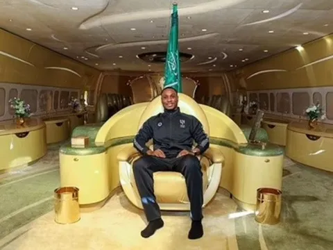 Ibrahimovic muốn Conte dẫn dắt AC Milan