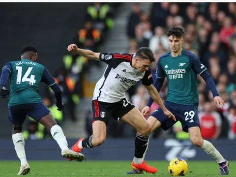 Sherwood chỉ trích bom tấn Arsenal: "Được đánh giá quá cao"