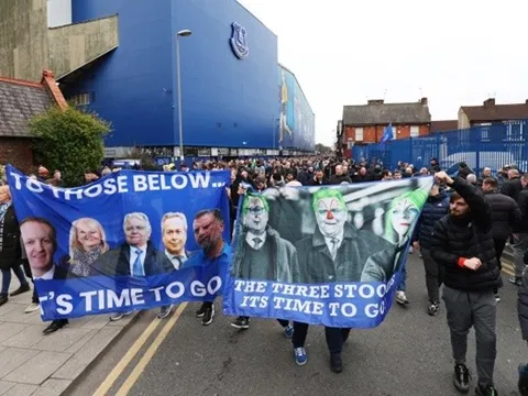 Pochettino lo sốt vó vì Nkunku