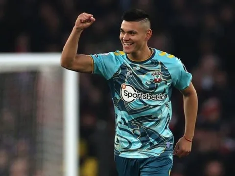 Chi tiết thương vụ Alcaraz của Juve