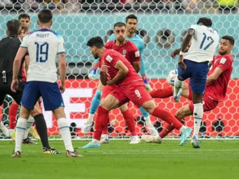 "1 cú dứt điểm quá tinh tế"