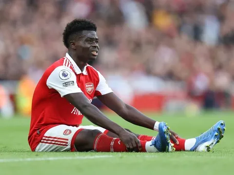 Bukayo Saka gửi thông điệp sau chấn thương
