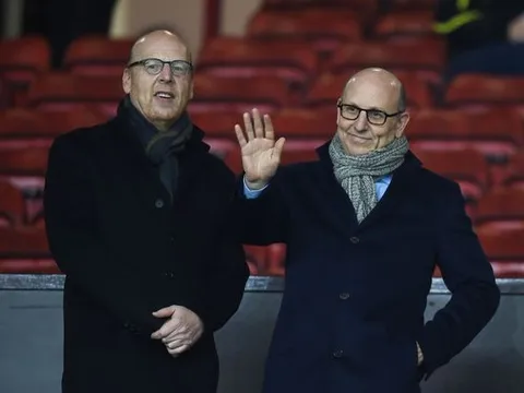 Thêm động thái tỏ rõ tham vọng sở hữu Man Utd từ Sheikh Jassim