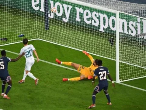 '1 pha bỏ lỡ kinh dị'