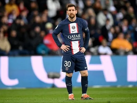 1 trận thua làm đảo chiều tương lai của Messi