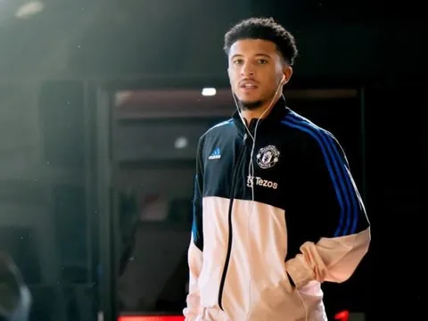 Cựu sao Arsenal phá vỡ im lặng về việc thay Rice