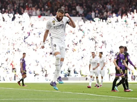 "Có áp lực đối với cậu ấy ở Chelsea"