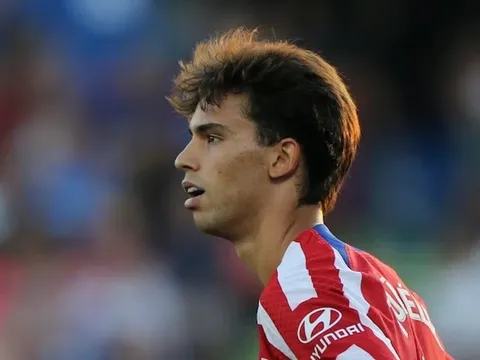 Fan M.U: "Hãy giải phóng Joao Felix"