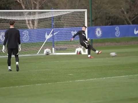 Sao Inter lên bàn mổ