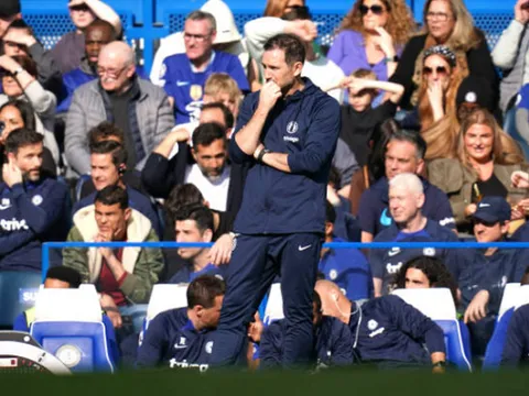 Lampard chen chân vào top HLV tệ bậc nhất lịch sử Chelsea