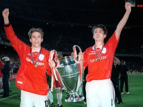 10 cặp anh em ra sân nhiều nhất ở Premier League: Số 1 không thể khác