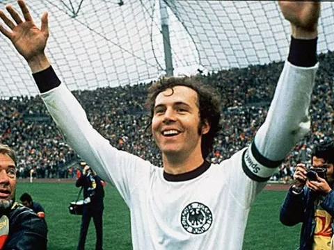 10 cầu thủ cùng vô địch World Cup và Champions League trong 1 mùa bóng