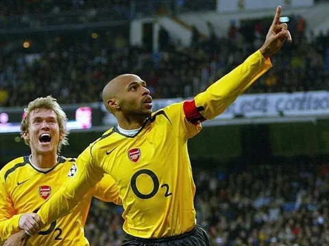 10 cầu thủ vĩ đại nhất lịch sử Premier League: Số 1 không bàn cãi