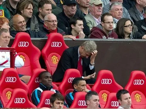 10 khoảnh khắc đáng nhớ nhất Premier League 10 năm qua: Cú sốc của Arsenal