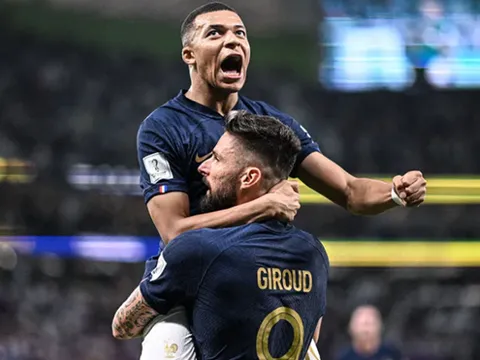 10 sao xuất sắc nhất World Cup: Siêu thủ môn; Cỗ máy đánh chặn