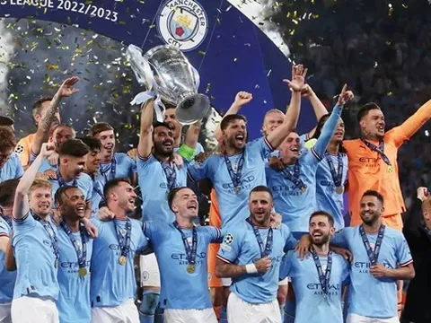 Manchester City là tấm gương cho mọi đội bóng