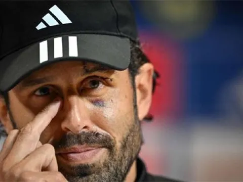 Cổ động viên Lille bị cấm di chuyển đến Marseille vì sự an toàn