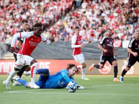 Arteta nói thẳng lý do trao cơ hội ra sân cho Balogun