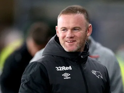 Rooney: "Thật kỳ lạ"