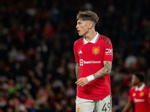 Ten Hag bị đặt dấu hỏi về Garnacho