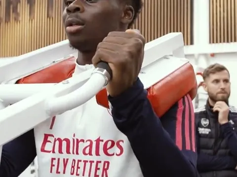 Benzema quyết định tương lai tại Real Madrid